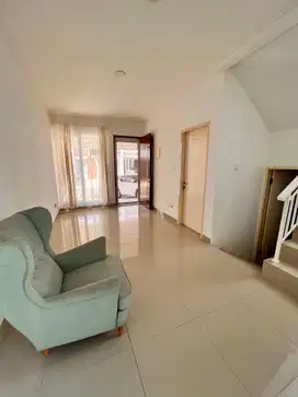Dijual Rumah Siap huni Cluster Bohemia Village Gading Serpong