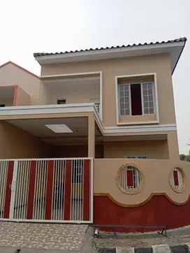 Rumah Hoek 2 lt di Banjar Wijaya lt 128 m2 lb 140 m2 ada 4+1 kt 4 km