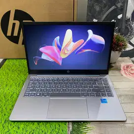 New HP 14-EP0210TU Core i3-N305 8GB 512GB 14 FHD Windows 11
