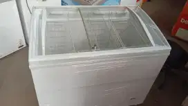 Freezer 300L second