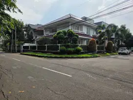 HRG MENARIK DIJUAL RUMAH MEWAH PULOMAS BARAT LT 413 LB 337 HOOK