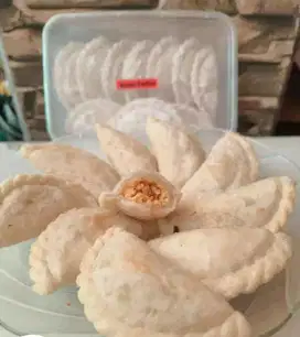 CIRENG ISI AYAM MURAH