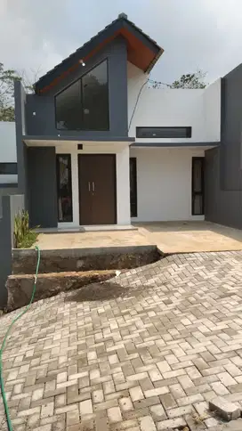 Rumah Bagus sudah Berpenghuni Dekat Mie Gacoan Cipadung Cibiru Bandung