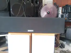 Yamaha Center Speaker 3 way, 6 ohm, 80 watts RMS, full ori, box utuh