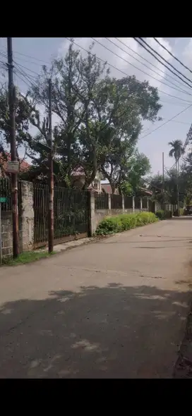 di jual tanah darat bonus rumah induk SHM  Cinangka Depok