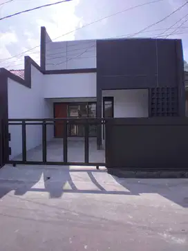 Margahayu Raya, Jl. Soekarno Hatta Dijual Rumah Bagus Siap Huni