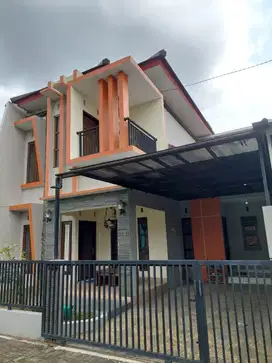 Disewakan rumah furnised dekat UGM