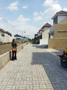 dijual tanah luas 82m2 lokasi ngabeyan kartasura bisa proses bank