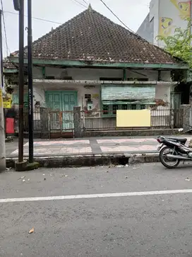 Tanah Bonus Bangunan Lokasi Strategis di Jalan Pemuda Klaten Utara