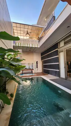 Harga BU! Dijual BU Rumah Mewah Golf Island PIK 10x20 Furnished
