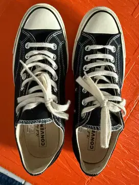 Sepatu converse Chuck Taylor 42 vietnam