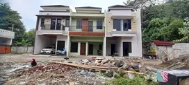 Rumah cash kpr jakarta timur 3kt 2km 2 lantai 780 jutaan