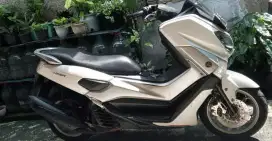 Yamaha NMAX 2015 mesin halus km 30rb ban bagus
