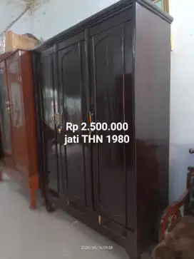 1 lemari kayu jati tahun 1980 bekas dah melamin Bogor Dramaga Pratama