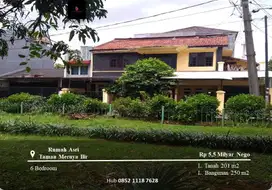 Dijual Rumah Asri Taman Meruya Ilir 5BR+1 Semi Furnished