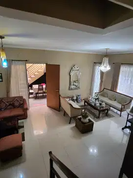 Jual cepat rumah bagus Perumahan Sweet Antapani