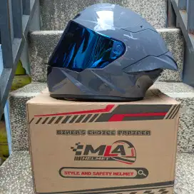 Helm full face MLA