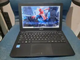Jual murah dan cepat, Laptop Asus E202S intel Celeron