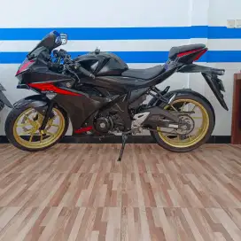 Deebak Suzuki GSX R 150 2017 barang siap pakai