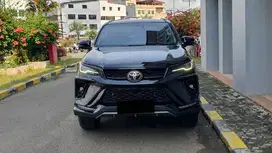Toyota Fortuner VRZ 2.8 GR Sport Kicksensor TSS Facelift 2025 Like New