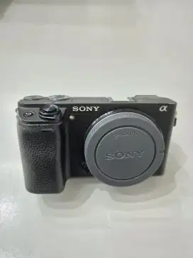 Kamera Mirrorless Sony A6300