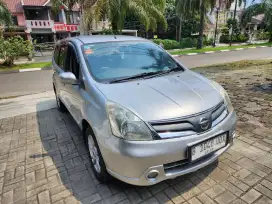 Nissan G livina 1.5 XV Matic 2012 Istimewa km low siap pakai antik top