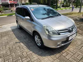 Nissan G livina 1.5 XV Matic 2012 Istimewa km low siap pakai antik top