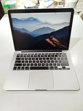 Dijual Macbook Pro 13 Inch 2015 i7 8/128Gb