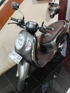 SCOOPY KEYLESS COKLAT TH 2023, DP CUMA 500 RIBU