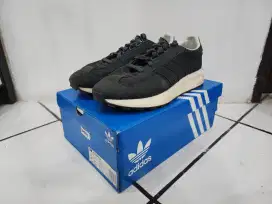Big Size Sepatu Adidas Retropy E5 Carbon Black Size 49⅓ / US 14