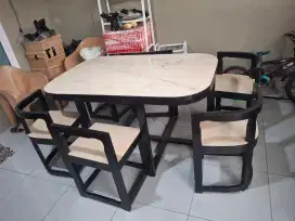 Meja makan kayu minimalis  6 kursi murah