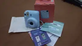 Fujifilm instax mini 12