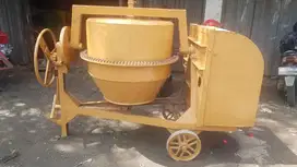 Jual Mesin Molen Beton Habara Gentong 450Liter Kondisi Mulus Siap Kerj