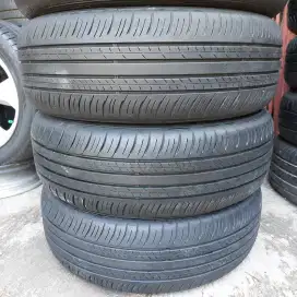Ban 215 60 R17 Dunlop Enasave Produksi 2023