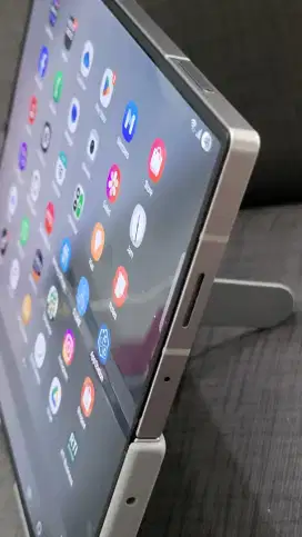 Samsung z fold 6 garansi 10 bulan