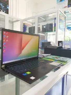 Asus Vivobook K413E 2021 Intel i7 Gen 11
VGA :Nvidia GeForce MX350 2GB