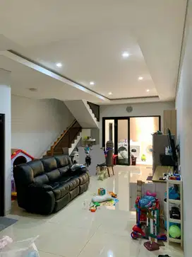 Cluster Favorit Kopo Permai Dijual Rumah Bagus minimalis modern