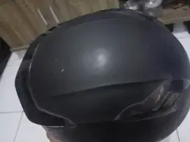 Helm Kyt warna hitam dop ukuran L