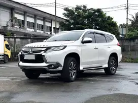 Pajero Sport Dakar 4x2 Diesel Matic Sunroof Tahun 2019 Sunroof PUTIH