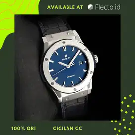 Hublot Classic Fusion 42 Titanium / Blue / Rubber