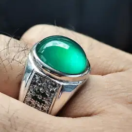Bacan Coklat HQ Kristal dan Giwang + Sertifikat