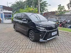 [OLX Mobbi] Dp Rendah Toyota Voxy 2.0 AT 2017 0HA