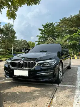 BMW 520i (2021)