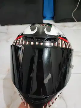 Helm KYT TTC Venom seri ukuran L (530/999)