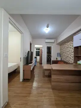Di Sewakan 2BEDROOM murah apartemen Springlake Summarecon