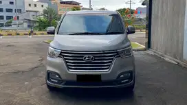 [ PAJAK PANJANG ] Hyundai H1 2.4 XG Bensin AT Facelift Abu 2018/2019