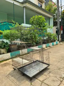 Kandang Kucing Nyaman Kokoh Tingkat 3 Roda