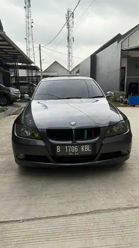 BMW 325i 2005 AT