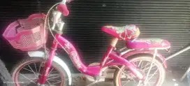 Sepeda Pasific anak cewek uk 16