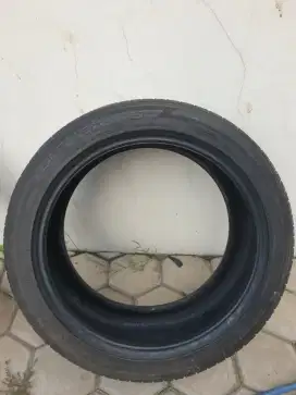 Ban Accelera Iota 255/45/R20